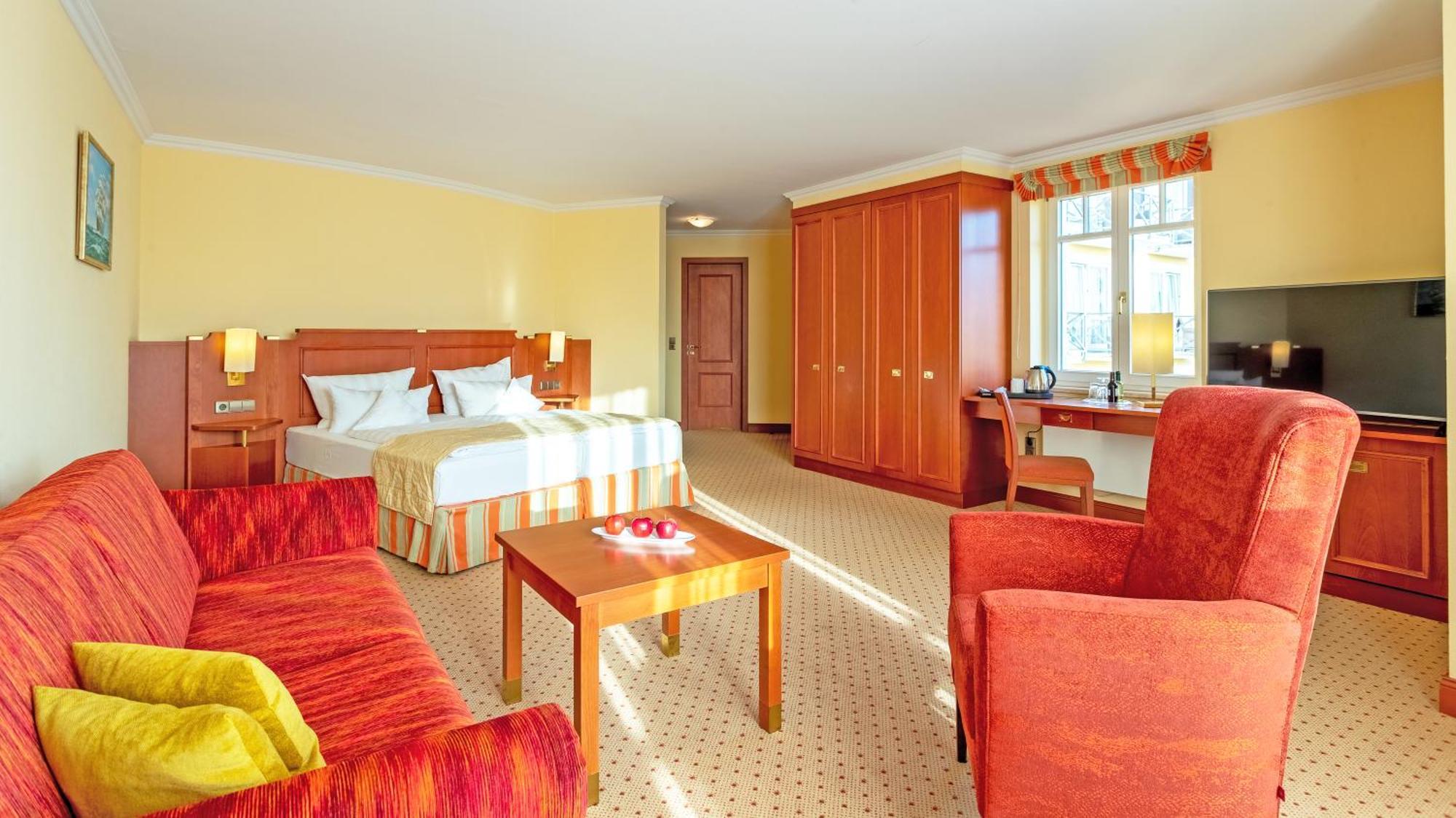 Hotel Zur Post - Ein Rovell Hotel Херингсдорф Екстериор снимка