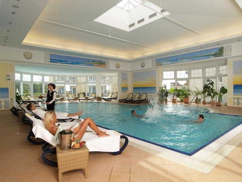 Hotel Zur Post - Ein Rovell Hotel Херингсдорф Екстериор снимка